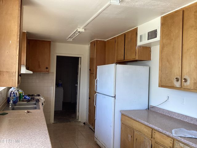 8162 JOSEPHINE Circle, El Paso, TX 79907