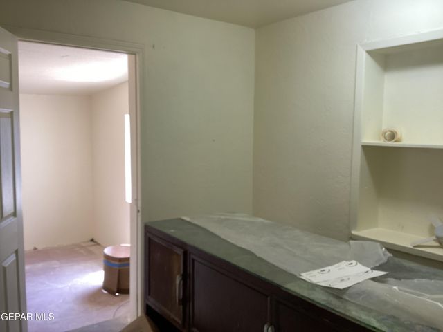 8162 JOSEPHINE Circle, El Paso, TX 79907