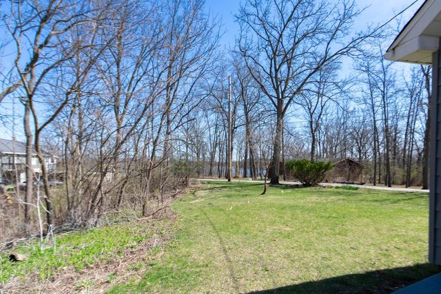 5437 Pleasant View DRIVE, Waterford, WI 53185