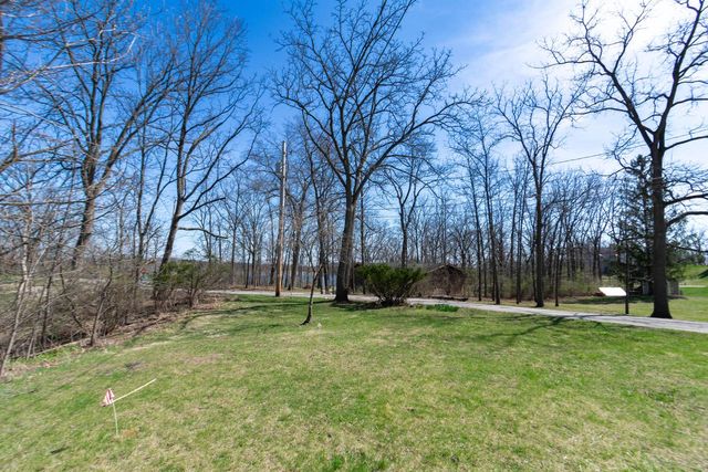 5437 Pleasant View DRIVE, Waterford, WI 53185