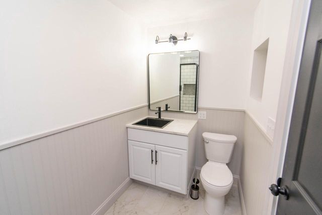 5437 Pleasant View DRIVE, Waterford, WI 53185