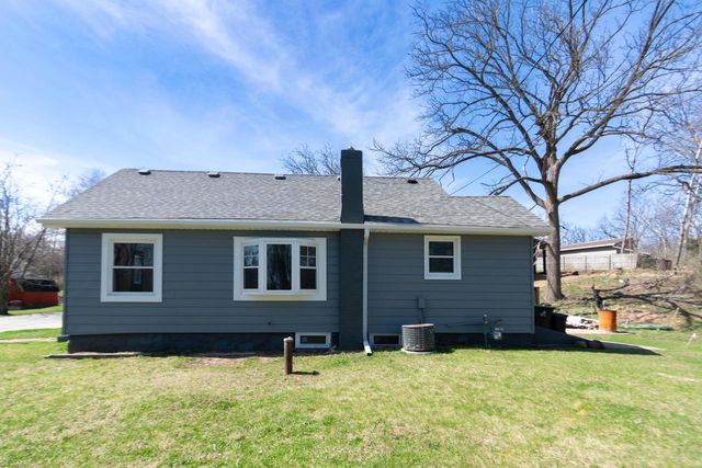 5437 Pleasant View DRIVE, Waterford, WI 53185