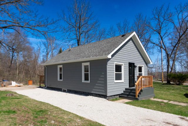 5437 Pleasant View DRIVE, Waterford, WI 53185