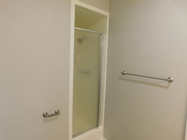 2216 PINECREST, Gladewater, TX 75647