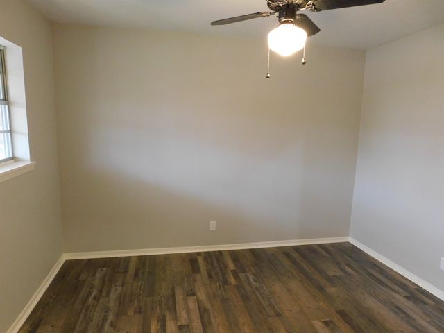 2216 PINECREST, Gladewater, TX 75647