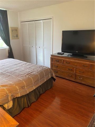 3010 N Course Dr 106, Pompano Beach, FL 33069