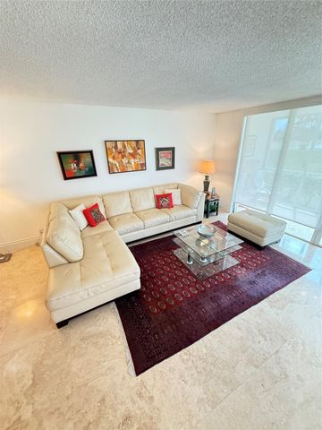 3010 N Course Dr 106, Pompano Beach, FL 33069