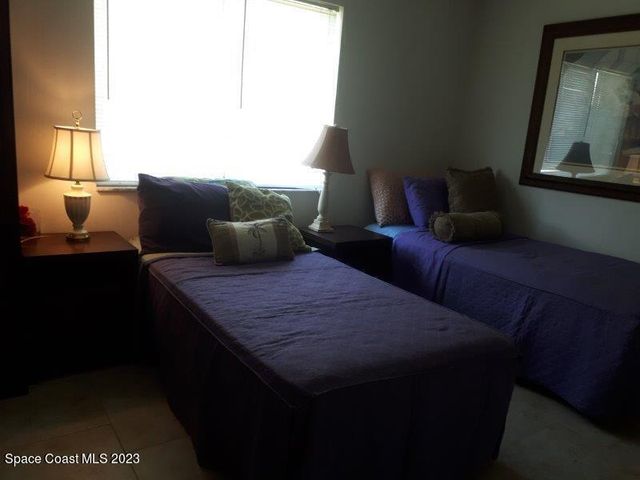 800 Starland Street SE, Palm Bay, FL 32909