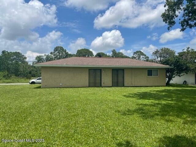 800 Starland Street SE, Palm Bay, FL 32909