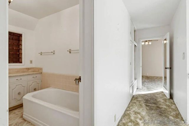 2421 Brant Street, San Diego, CA 92101