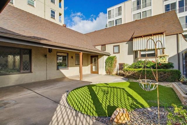 2421 Brant Street, San Diego, CA 92101