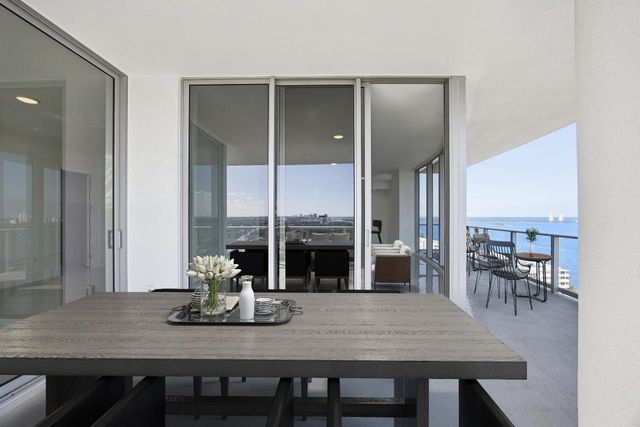 220 Lake Shore Drive 1603, Lake Park, FL 33403