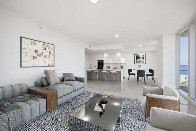 220 Lake Shore Drive 1603, Lake Park, FL 33403