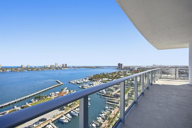 220 Lake Shore Drive 1603, Lake Park, FL 33403