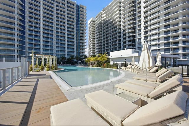 220 Lake Shore Drive 1603, Lake Park, FL 33403