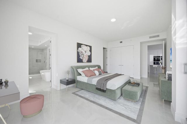 220 Lake Shore Drive 1603, Lake Park, FL 33403