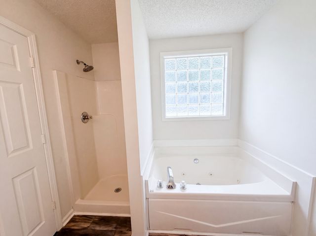3609 Millington Dr, Clarksville, TN 37040