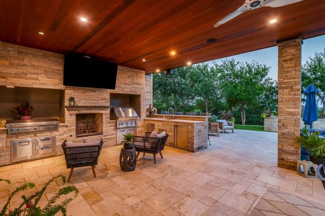 576 Maddux Road, Weatherford, TX 76088