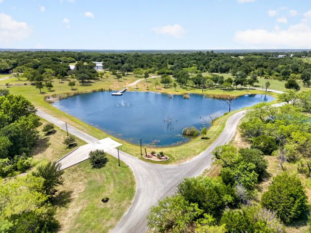 576 Maddux Road, Weatherford, TX 76088