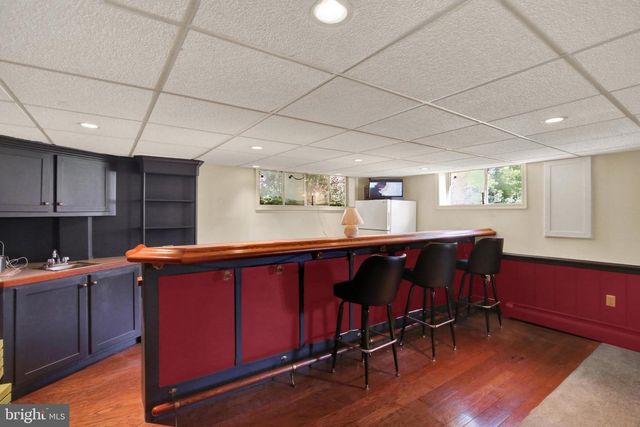 1048 CROSS KEYS RD, Leesport, PA 19533