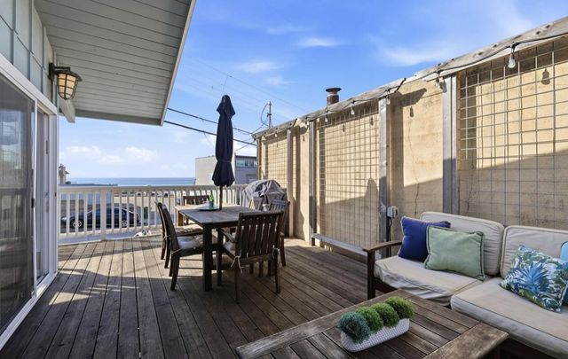 229 Rio Del Mar Boulevard, Aptos, CA 95003