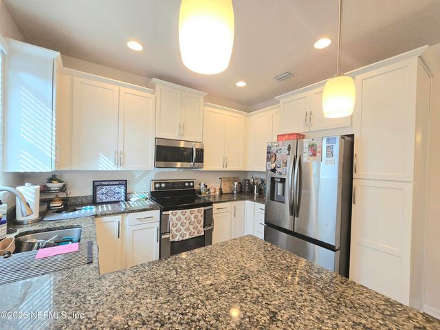 474 RICHMOND Drive, St. Johns, FL 32259