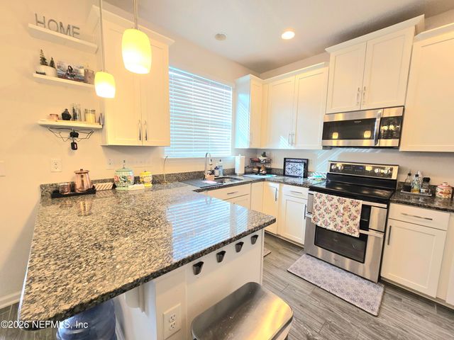 474 RICHMOND Drive, St. Johns, FL 32259