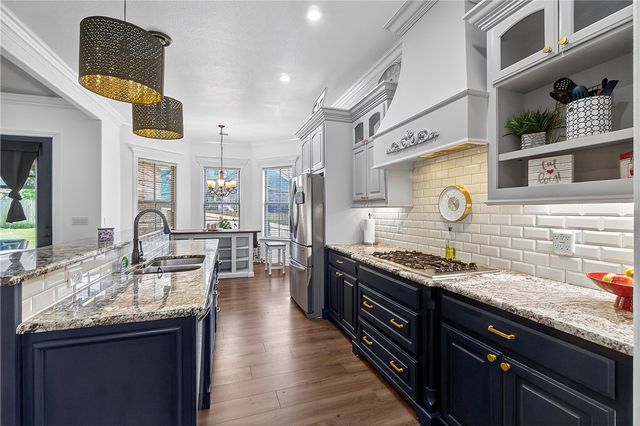 4300 W Candlewood Place, Rogers, AR 72758