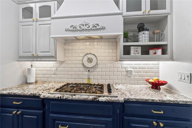 4300 W Candlewood Place, Rogers, AR 72758
