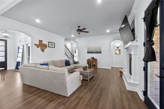 4300 W Candlewood Place, Rogers, AR 72758