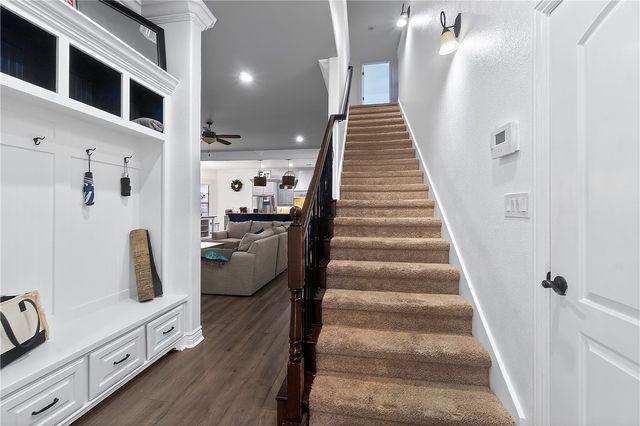 4300 W Candlewood Place, Rogers, AR 72758