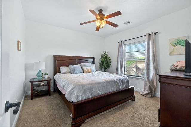 4300 W Candlewood Place, Rogers, AR 72758