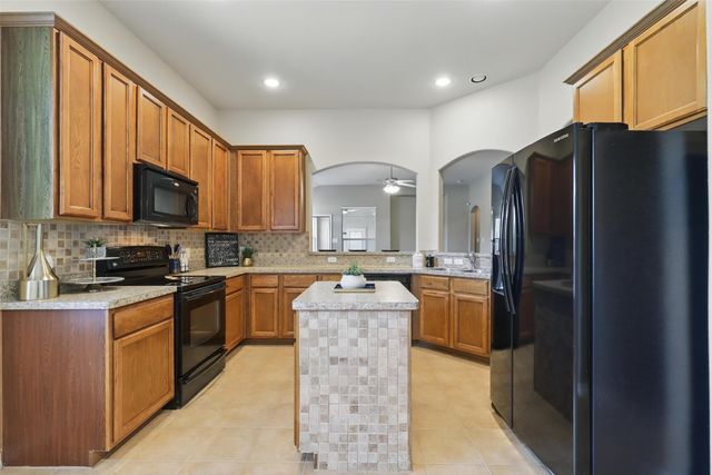 4336 Red Clover Lane, Fort Worth, TX 76036