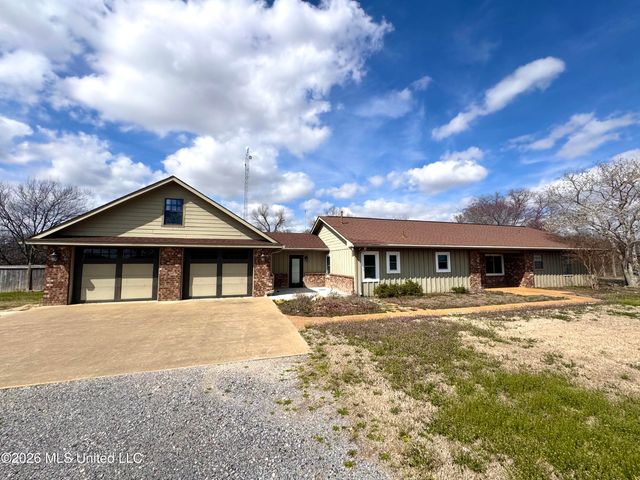 3777 Sunflower School Road, Clarksdale, MS 38614