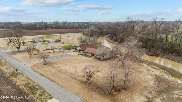 3777 Sunflower School Road, Clarksdale, MS 38614