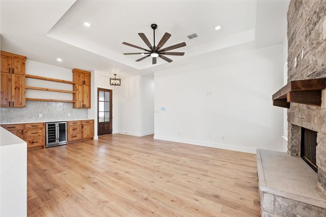 111 Kukui CT, Bastrop, TX 78602