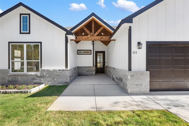 111 Kukui CT, Bastrop, TX 78602