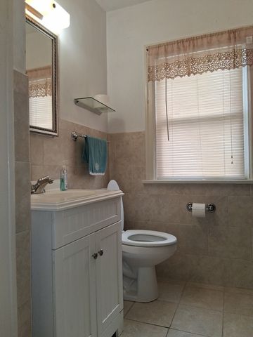 2916 20th Avenue, Rock Island, IL 61201