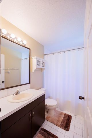 15629 N 95th Ln N, Unincorporated Palm Beach County, FL 33412