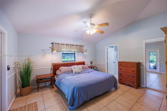 15629 N 95th Ln N, Unincorporated Palm Beach County, FL 33412