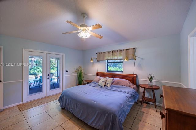 15629 N 95th Ln N, Unincorporated Palm Beach County, FL 33412