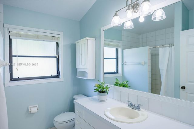 15629 N 95th Ln N, Unincorporated Palm Beach County, FL 33412