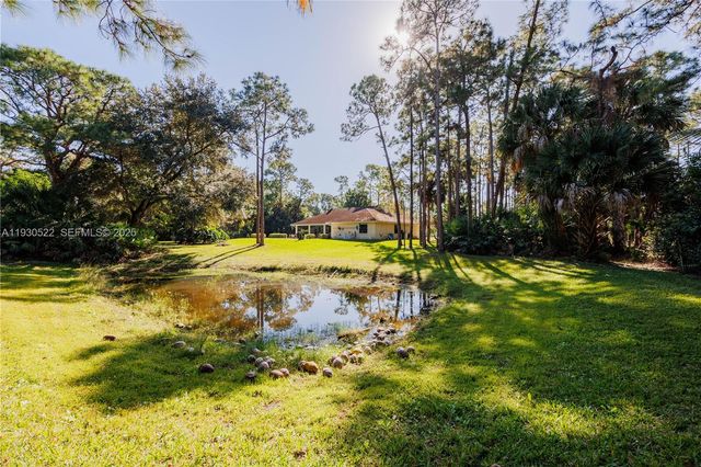 15629 N 95th Ln N, Unincorporated Palm Beach County, FL 33412