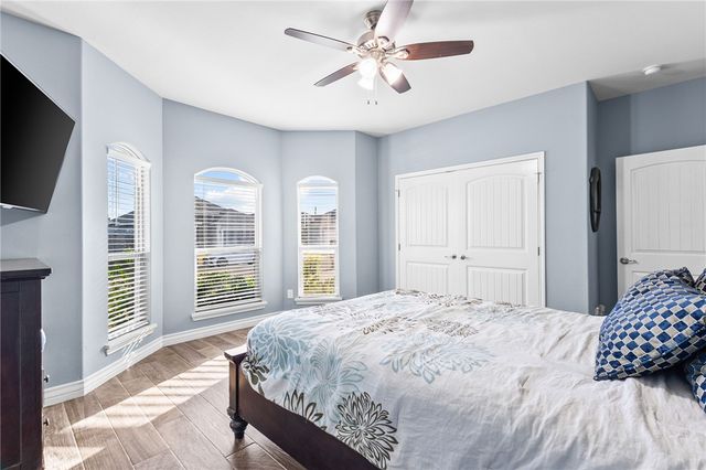 6822 Mets Ct, Corpus Christi, TX 78414