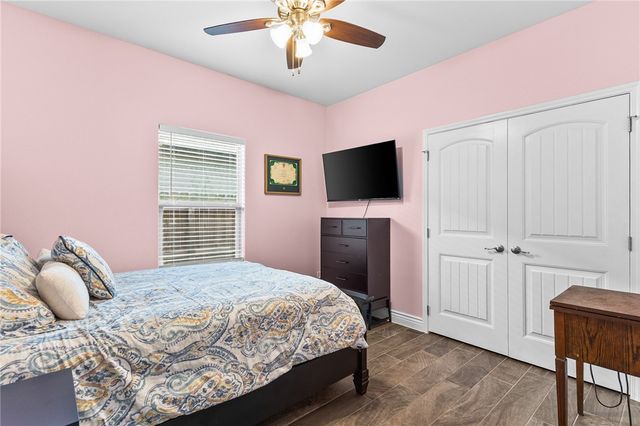 6822 Mets Ct, Corpus Christi, TX 78414