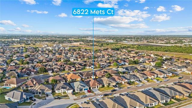 6822 Mets Ct, Corpus Christi, TX 78414