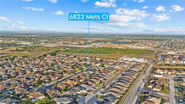 6822 Mets Ct, Corpus Christi, TX 78414