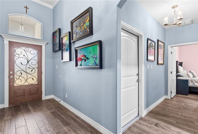 6822 Mets Ct, Corpus Christi, TX 78414