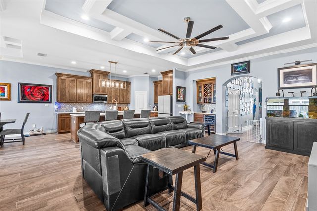 6822 Mets Ct, Corpus Christi, TX 78414