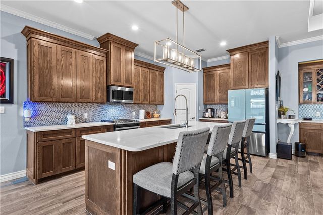 6822 Mets Ct, Corpus Christi, TX 78414
